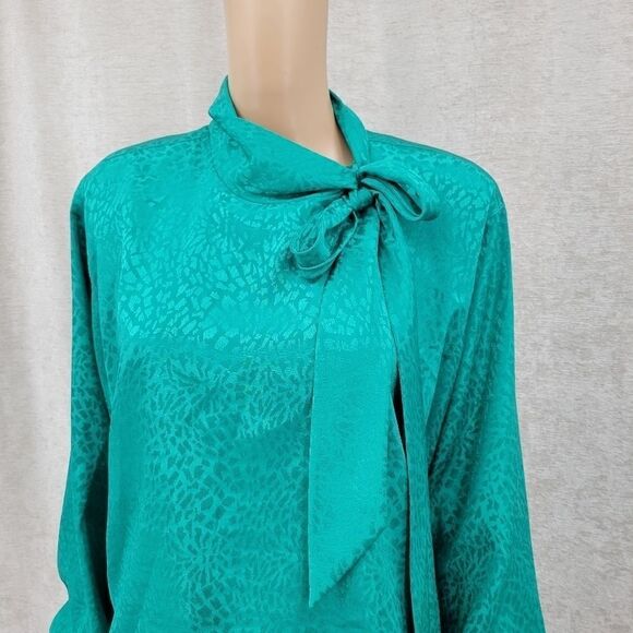 Willi of California Vintage Tie Collar Teal Satin Blouse Women's Plus Size 16 - Picture 4 of 12